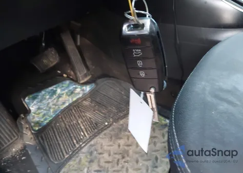 2018 Kia Soul + из США, поврежденный, VIN KNDJP3A51J7520468